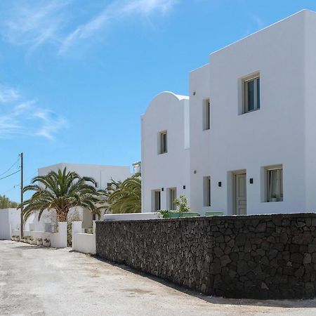 Dolce Suites Kamári エクステリア 写真