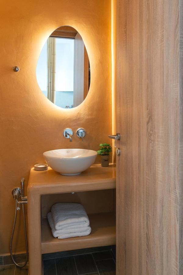 Dolce Suites Kamári エクステリア 写真